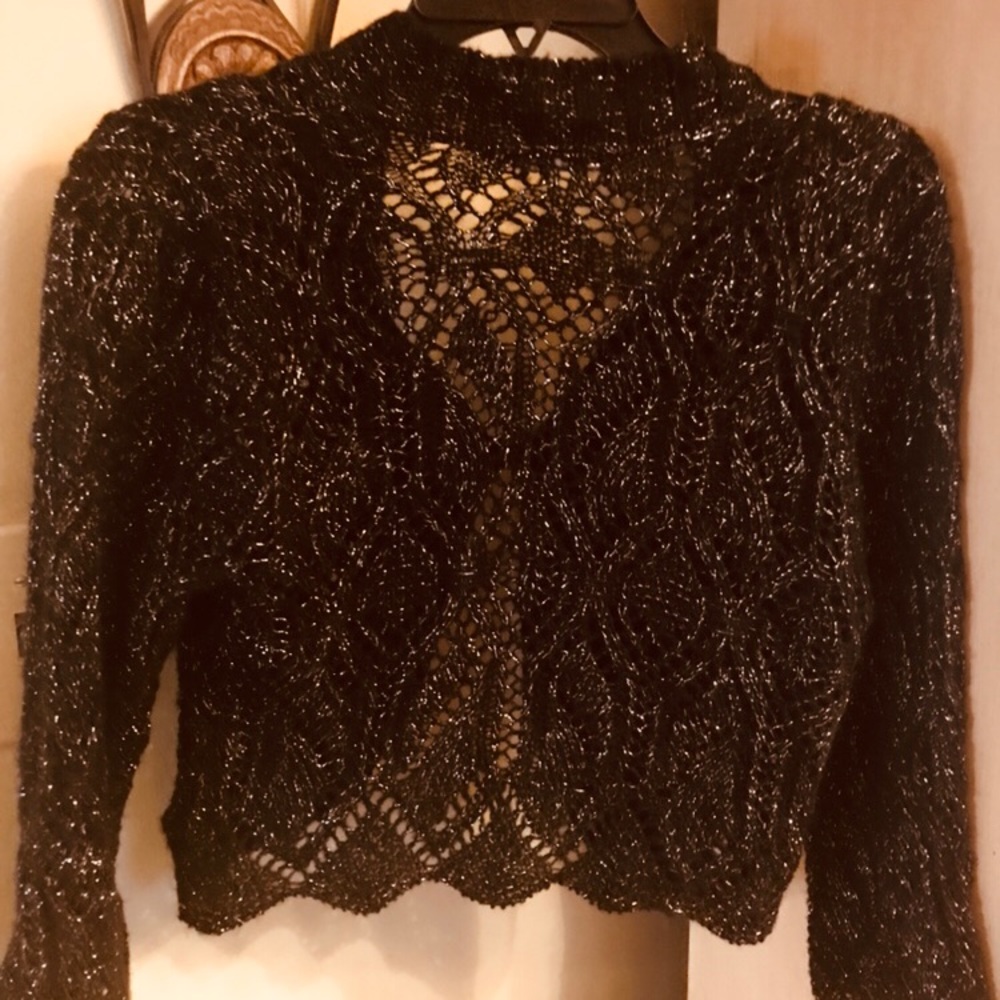 Sparkly cropped cardigan 💫